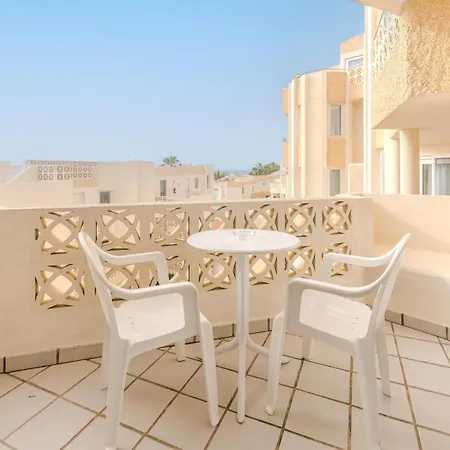 R2 Maryvent Апартаменты