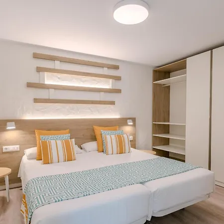 R2 Maryvent * Коста Калма